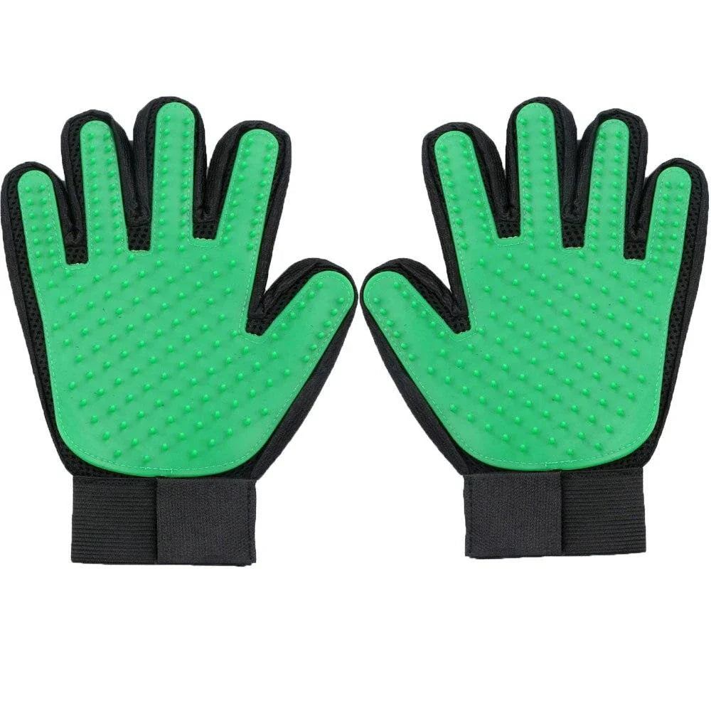 Versatile rubber grooming glove for dogs, featuring a flexible, customised fit and gentle hair removal for effective pet care
