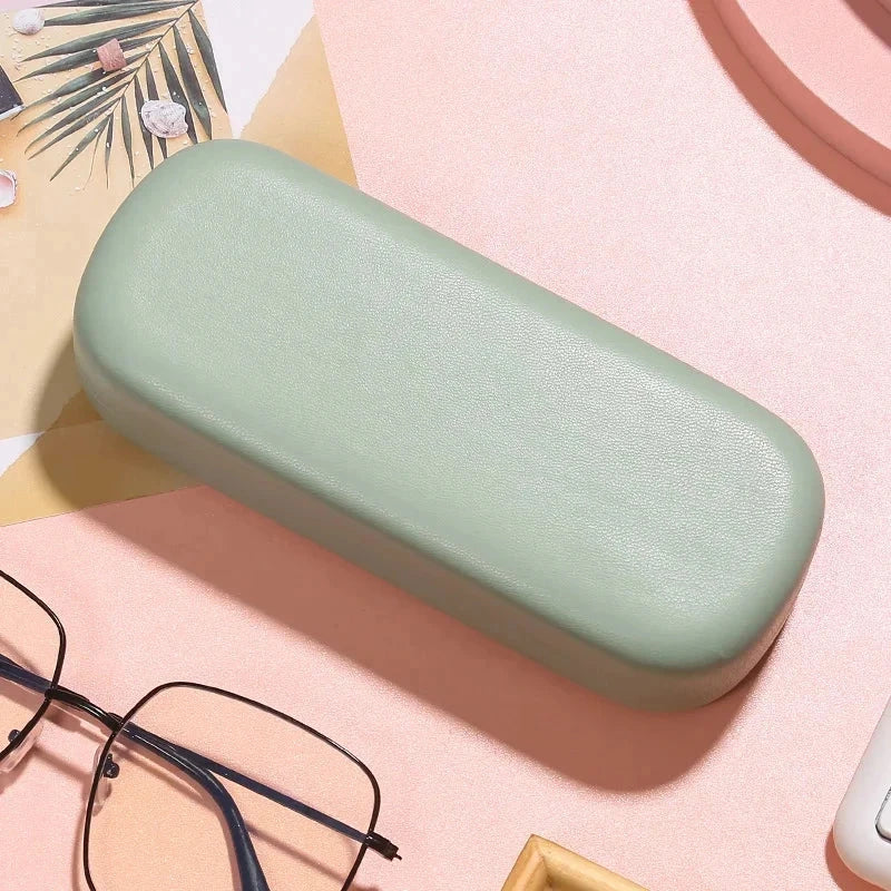 Candy-coloured PU sunglasses case with a soft, plush interior to protect your eyewear in style