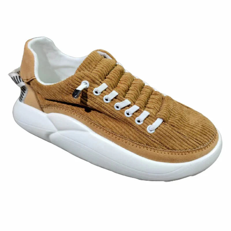 Fashionable British men's platform casual shoes in various colours and sizes