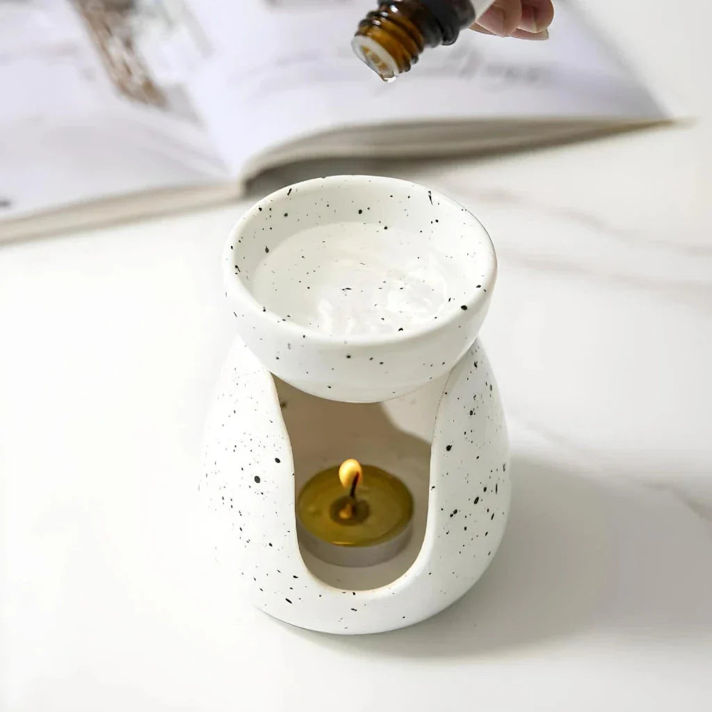 Nordic Style White Porcelain Essential Oil Diffuser with Minimalist Design for Relaxation and Home Decor