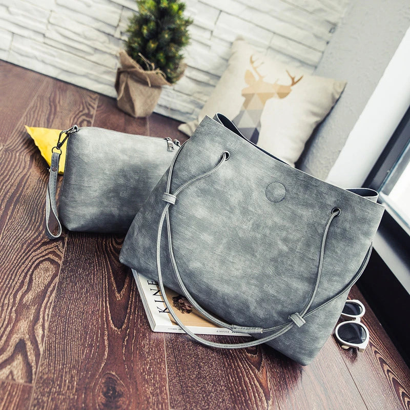 Stylish shoulder bag for modern mothers in the UK, featuring a premium PU leather design and versatile interior organisation