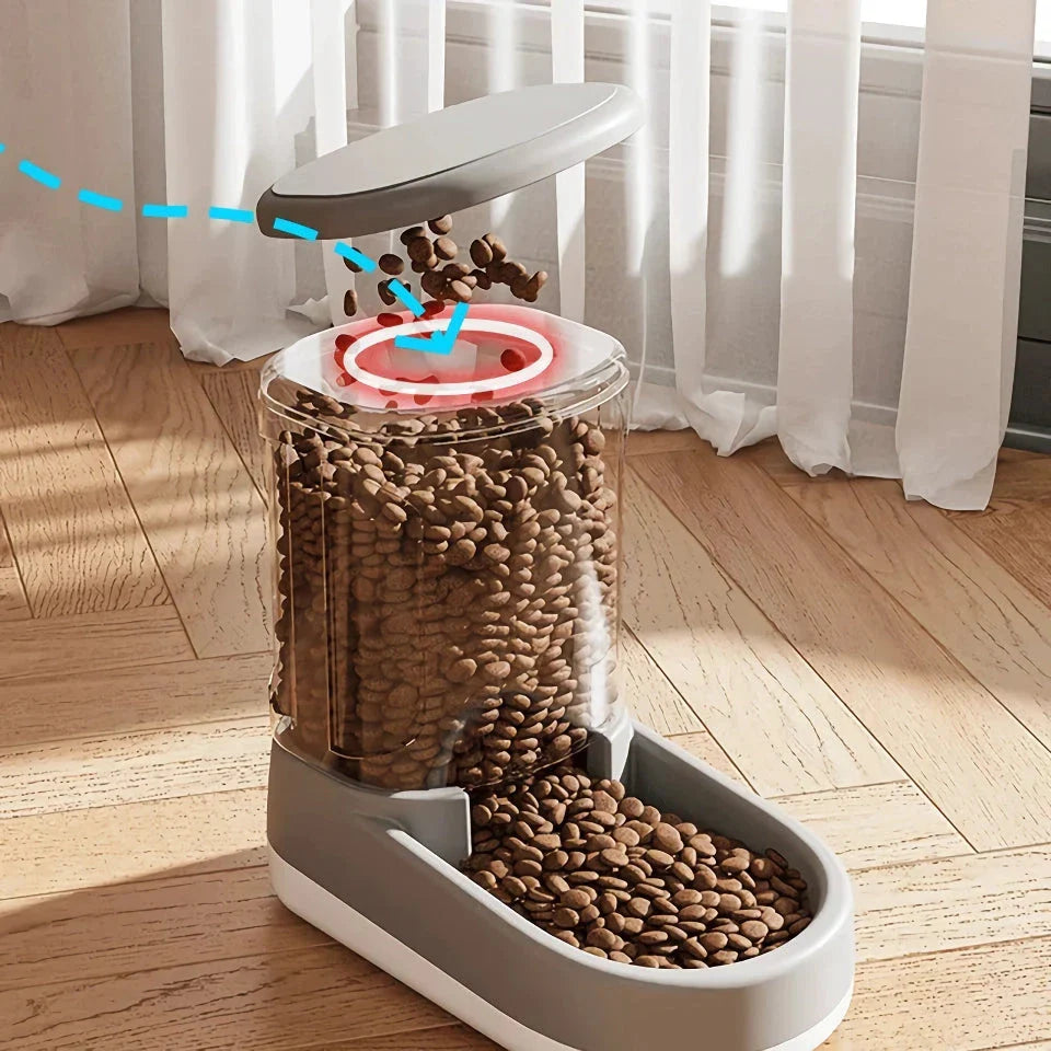 Large 3.8L Capacity Automatic Pet Food Dispenser for Dogs and Cats in Blue