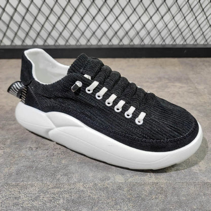 Fashionable British men's platform casual shoes in various colours and sizes