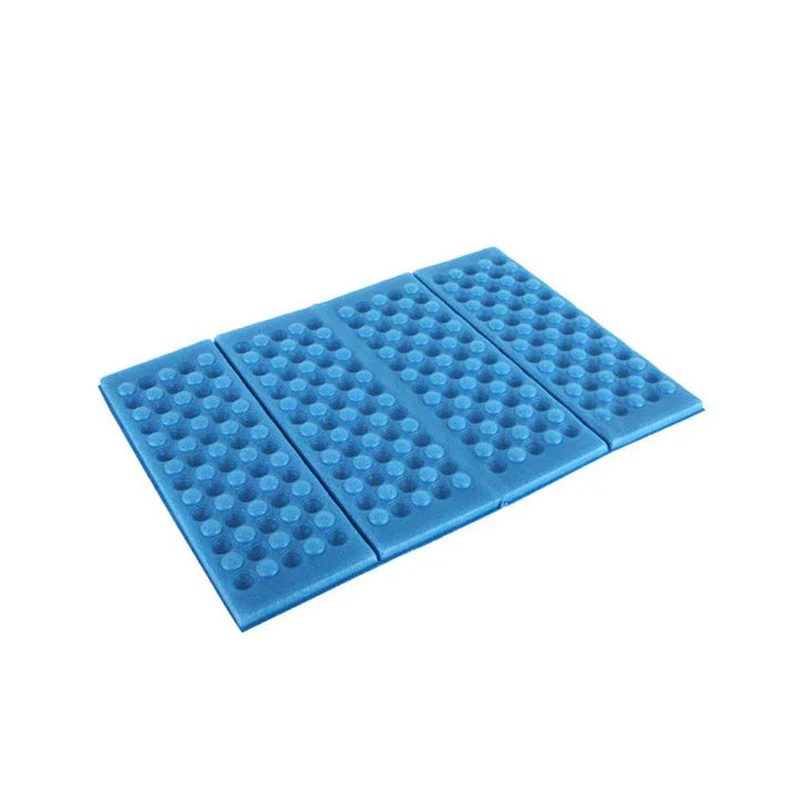 Foldable, waterproof camping mat made of high-quality XPE foam with honeycomb protrusions for added comfort and support