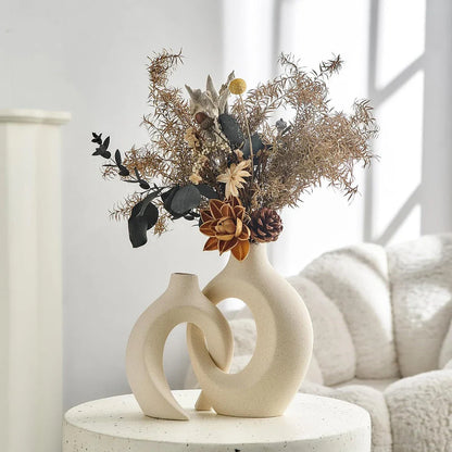 Elegant European White Ceramic Vase Set with Textured Design and Sleek Silhouettes
