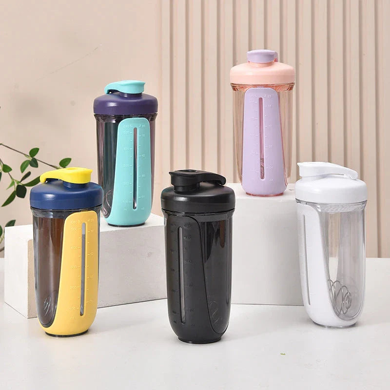 Premium 680ml large capacity protein shaker bottle with leak-proof design and mixing ball for smooth blending