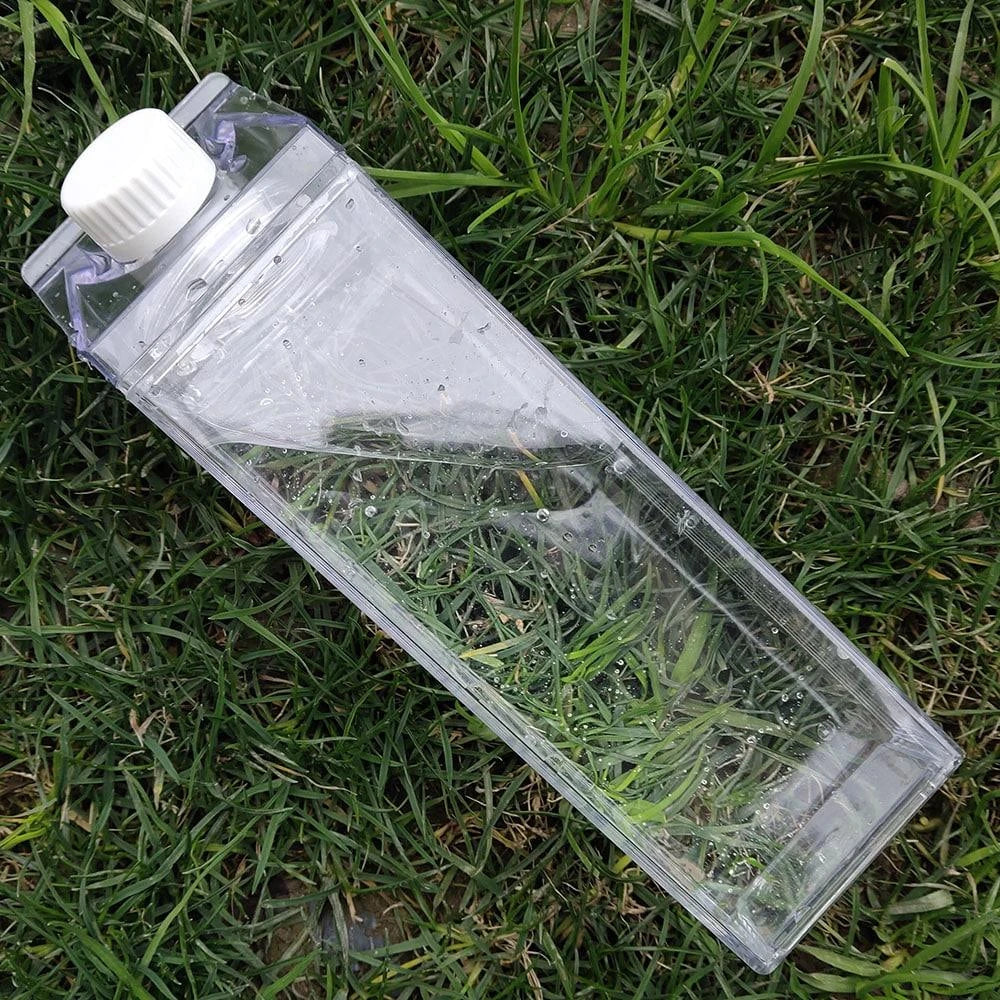 Premium transparent water bottle made with eco-friendly materials, featuring a crystal-clear design and durable construction for everyday hydration