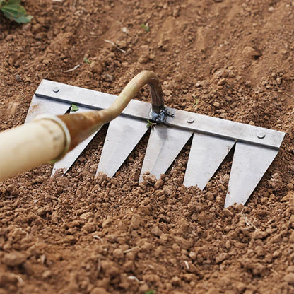 Premium multi-purpose gardening hoe with high carbon steel construction and a range of tooth count options for versatile weeding and soil preparation tasks