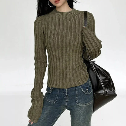 A stylish and comfortable knitted pullover with a slim fit and long sleeves, perfect for elevating your everyday wardrobe.