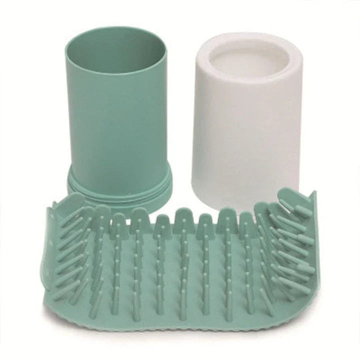 Premium Silicone Paw Cleaner for Pets - Gentle and Effective Cleaning for Spotless Paws