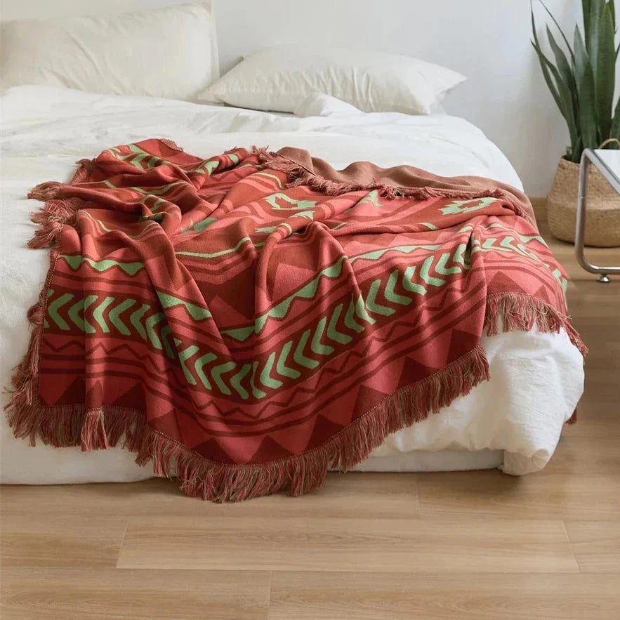 Cosy Indian Tribal Geometric Throw Blanket in Vibrant Red and White Patterns