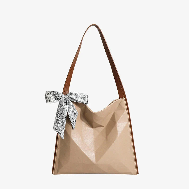 Large-capacity tote bag with geometric rhombus pattern in khaki or coffee colours