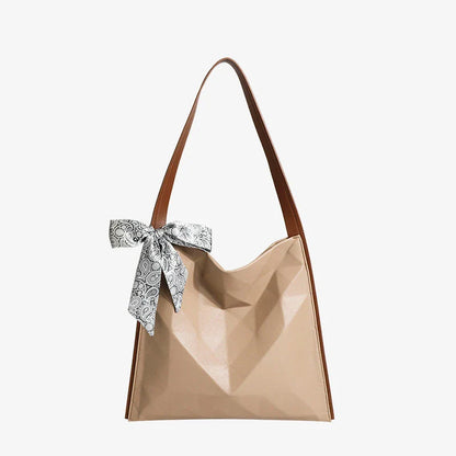 Large-capacity tote bag with geometric rhombus pattern in khaki or coffee colours