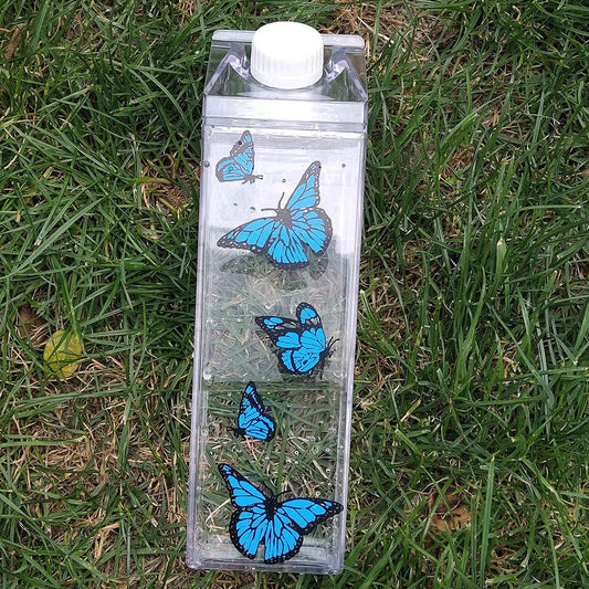 Premium transparent water bottle made with eco-friendly materials, featuring a crystal-clear design and durable construction for everyday hydration