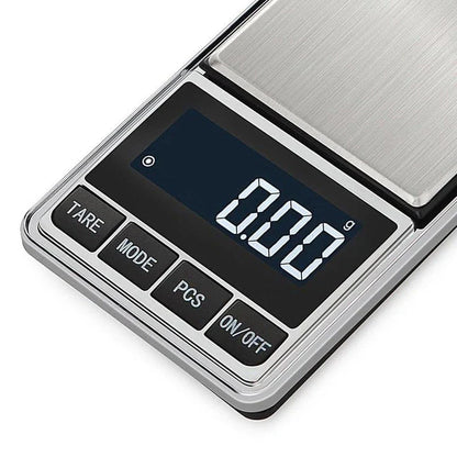 Precision electronic mini pocket scale with digital display and multiple weighing capacity options