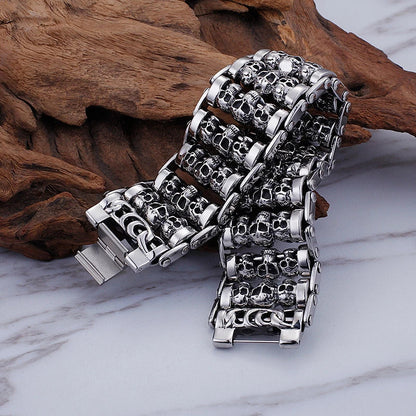 A premium titanium steel skull bracelet, designed for the style-conscious British gentleman with a rebellious spirit.