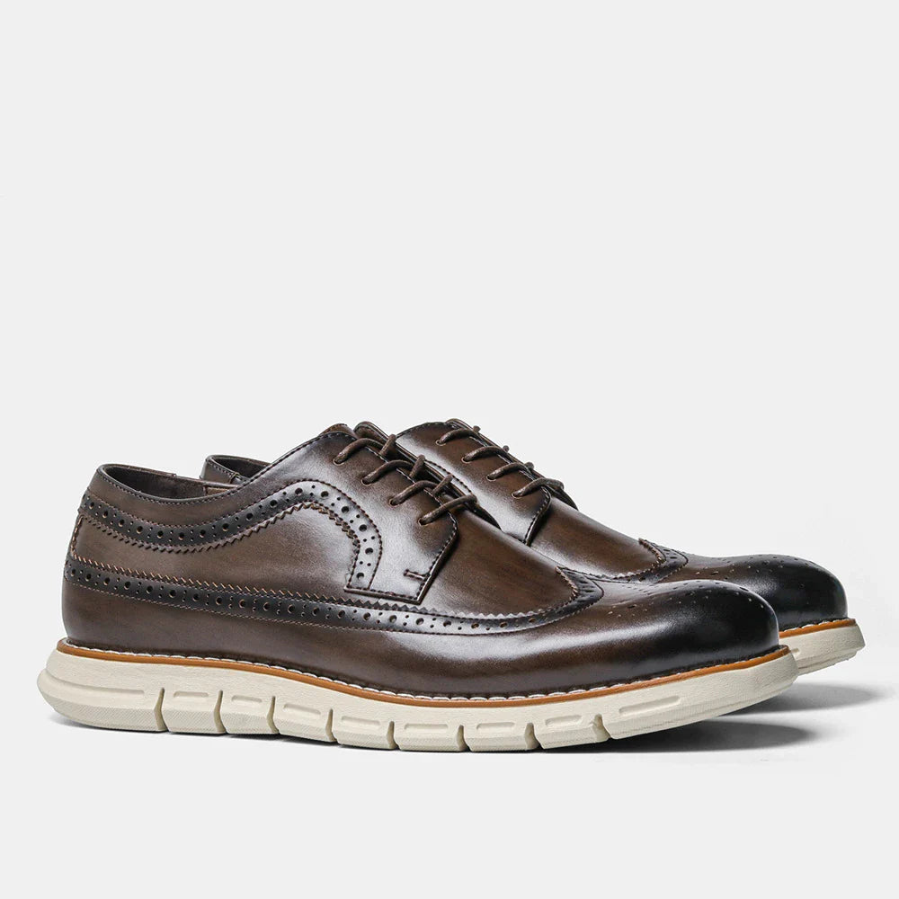 Premium sports trainers with mesh upper, rubber sole, and cushioned insole for casual wear and light exercise