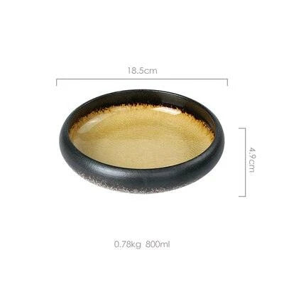 Elegant ice-inspired ceramic platter with a captivating split-glaze finish, showcasing the beauty of British craftsmanship