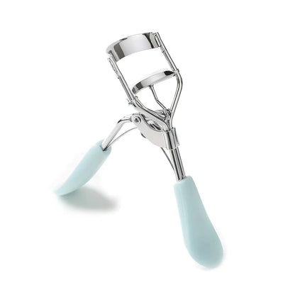 Heatless Manual Eyelash Curler with Silicone Pad and Curved Design for Flawless Lash Curling