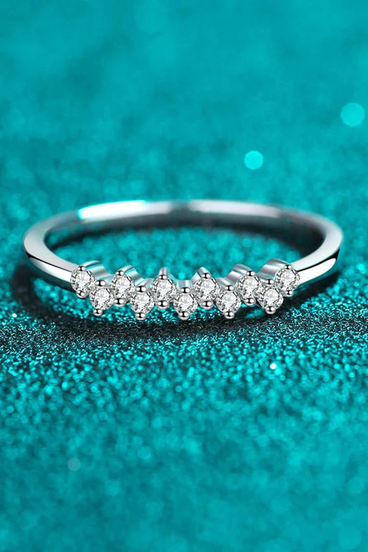 Elegant 925 sterling silver moissanite ring with minimalist design and sparkling moissanite stone