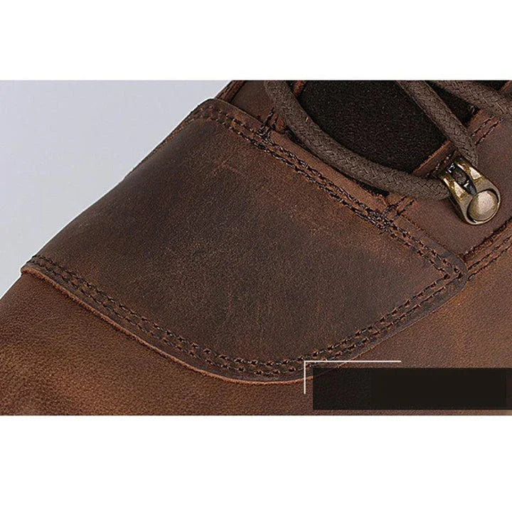 Premium anti-slip retro motorcycle boots in durable cowhide with reinforced toe box and non-slip sole for reliable protection and style