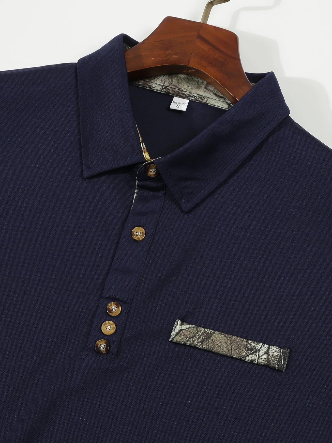 Premium short-sleeve sports shirt for men, featuring a button-down design and breathable, durable polyester fabric