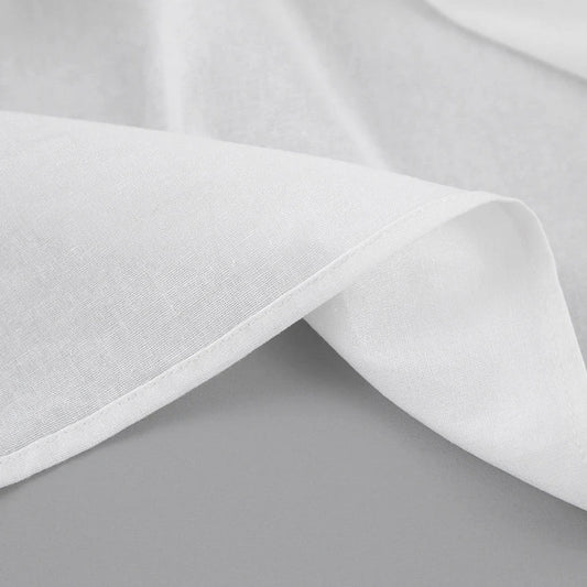 Relaxed-fit white casual set with shorts, featuring a loose, comfortable design made from premium cotton for all-day style and comfort.