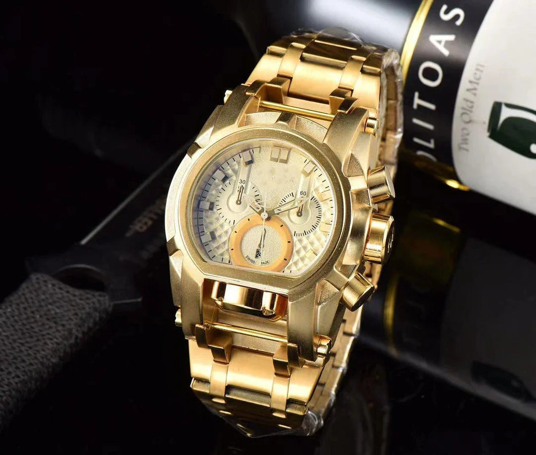 Premium stainless steel quartz wristwatch with a large dial and a comfortable rubber strap