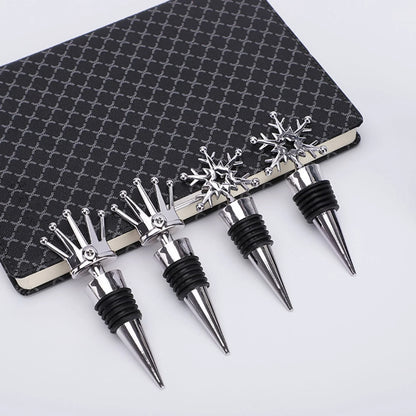 Elegant wine stopper with regal crown design, perfect for preserving wine freshness and adding sophisticated style to your kitchen or dining room.