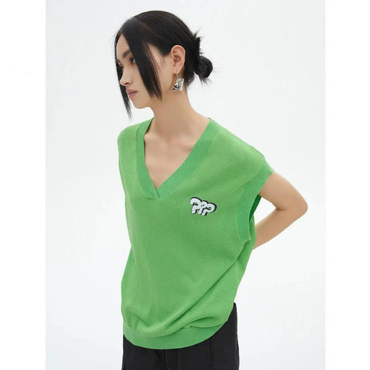 Elegant V-Neck Knit Vest for Stylish British Women - A premium knit vest with a classic design, tailored to flatter the middle-aged woman's figure.