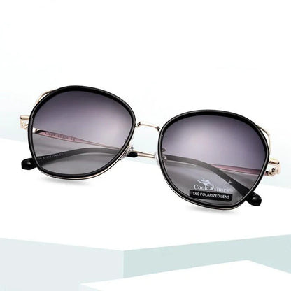Stylish Polarized Butterfly Sunglasses for Women with Lightweight Alloy Frame and Resin Lenses