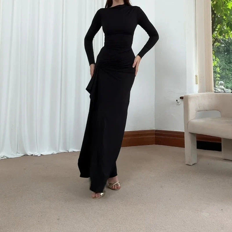 Trendha slim-fit autumn dress in champagne and wine red colours, featuring a flattering silhouette and subtle split detail