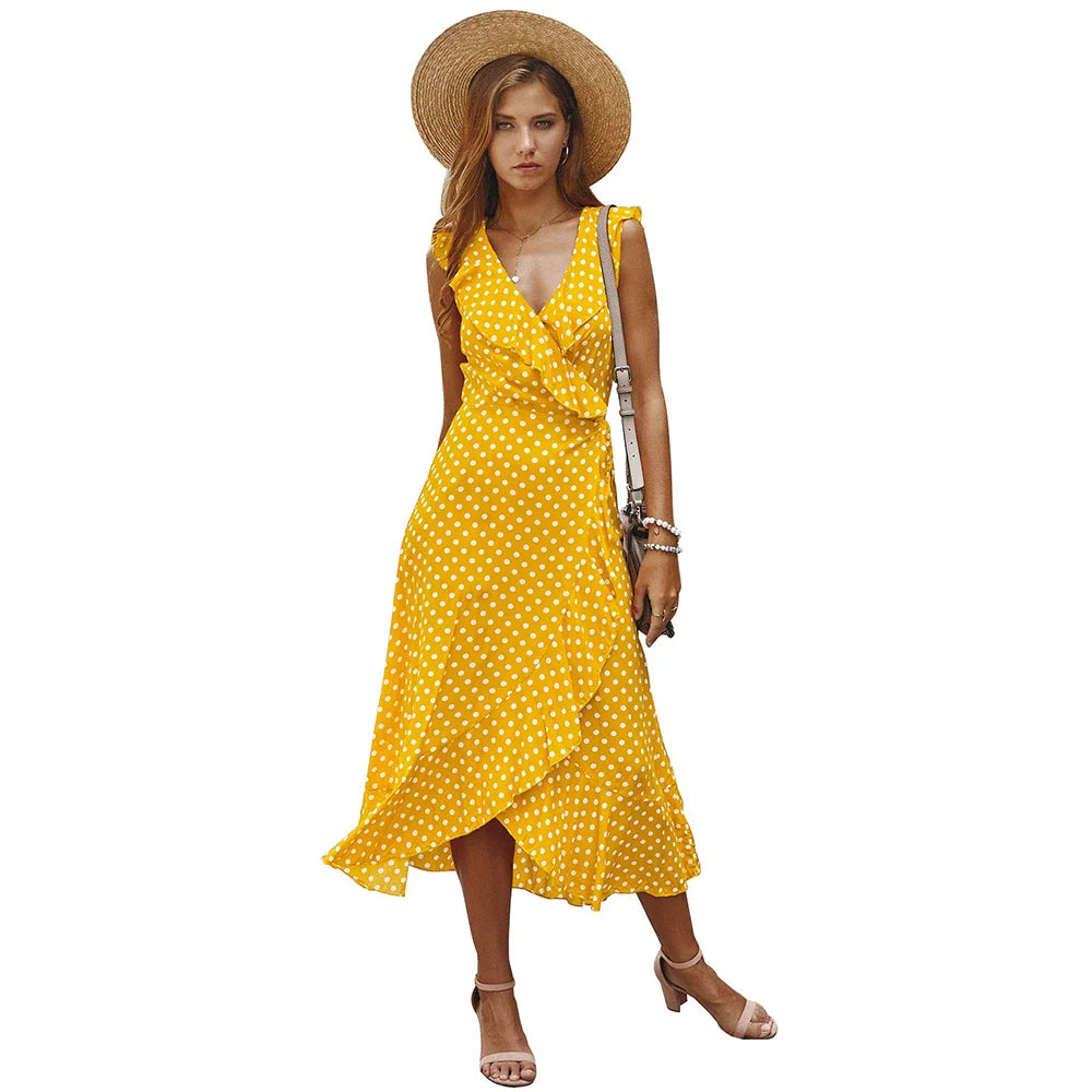 Polka dot dress with wave-like details, made from premium cotton for a comfortable and stylish British-inspired bohemian look.