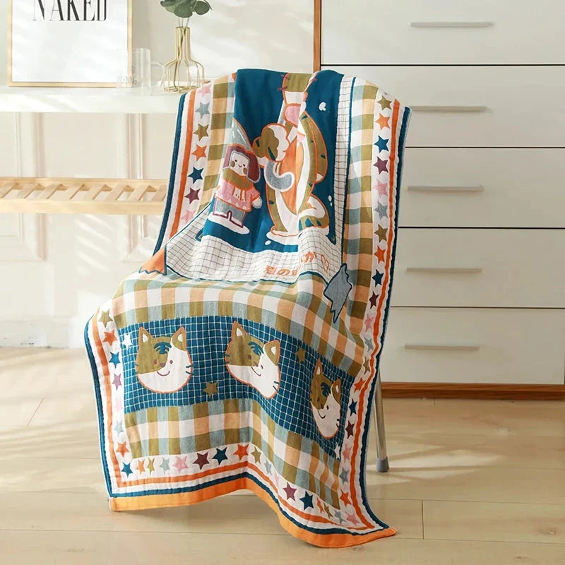 Luxuriously soft and quick-drying cartoon bath towel with 5-layer gauze cotton construction