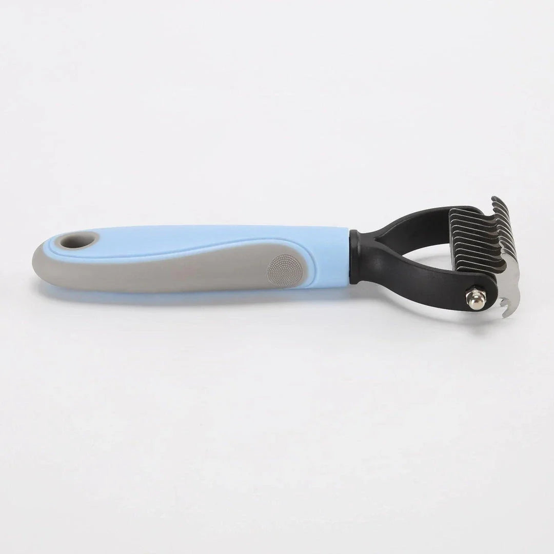 Premium detangling dog comb made of plastic and metal for smooth, tangle-free fur