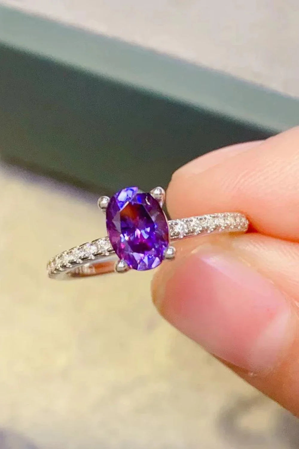 Elegant 1 Carat Purple Moissanite Ring in 925 Sterling Silver with Platinum Plating and Zircon Accents