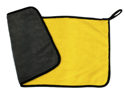 Premium absorbent velvet cleaning towel in multiple colours for versatile household use